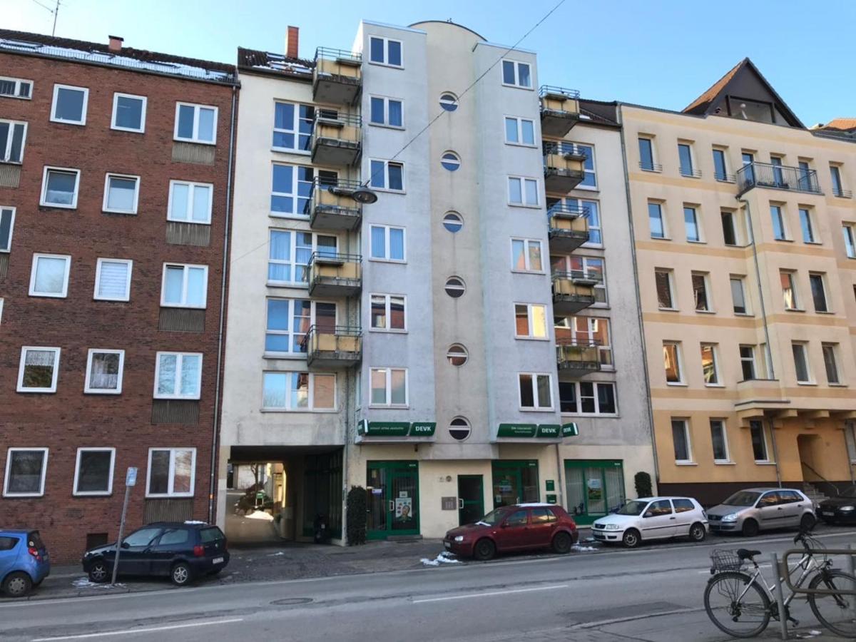 Cityoase Im Zentrum Mit 24-7 Self Check-In, Wlan & Smart Tv Kiel Dış mekan fotoğraf